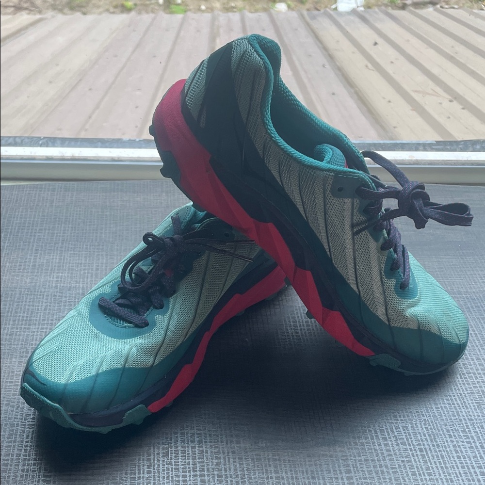 Hoka "One One Time to Fly" Running Shoes